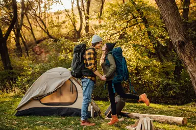  Couple Camping In Manali